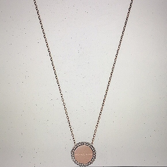 MICHAEL KORS - ROSE GOLD-TONE PENDANT NECKLACE - Picture 10 of 13